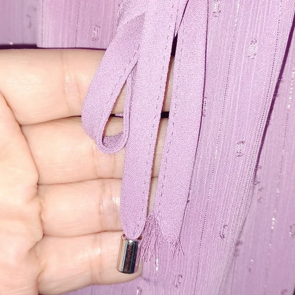 White House Black Market Blouse - Picture 7 of 13